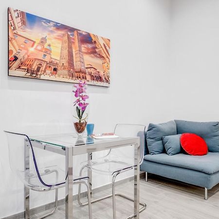 Bolognina Centro-Stazione Apartment Болонья Екстер'єр фото